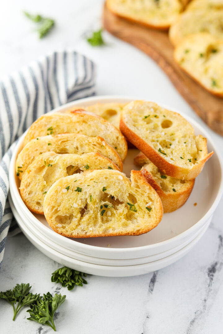 Toasted Baguette Slices (How to Make Crostini)